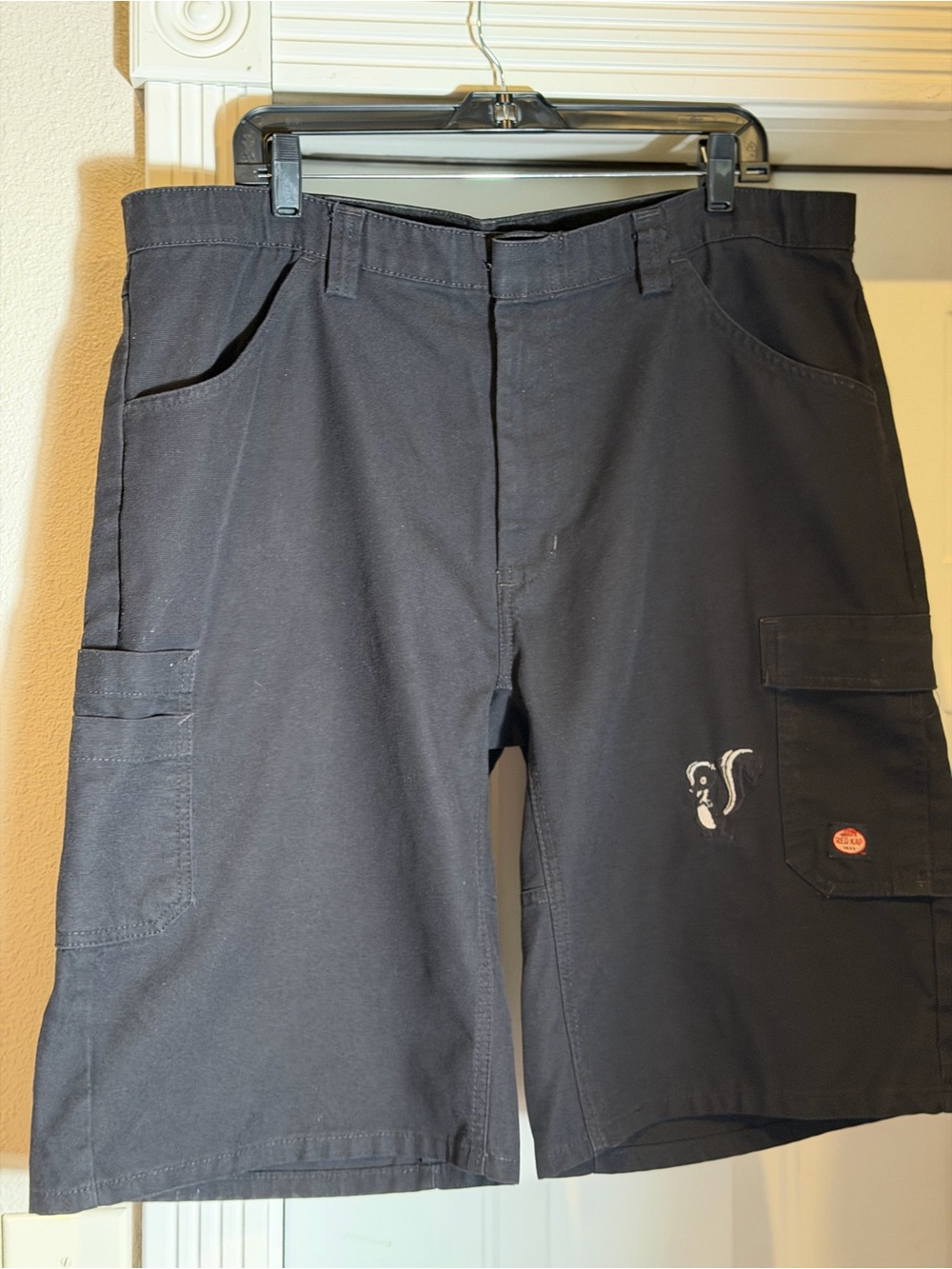 Red Kap 1923~Men’s~Black~Polyester/Cotton Blend~(7) Pocket~Cargo Shorts~Size 40